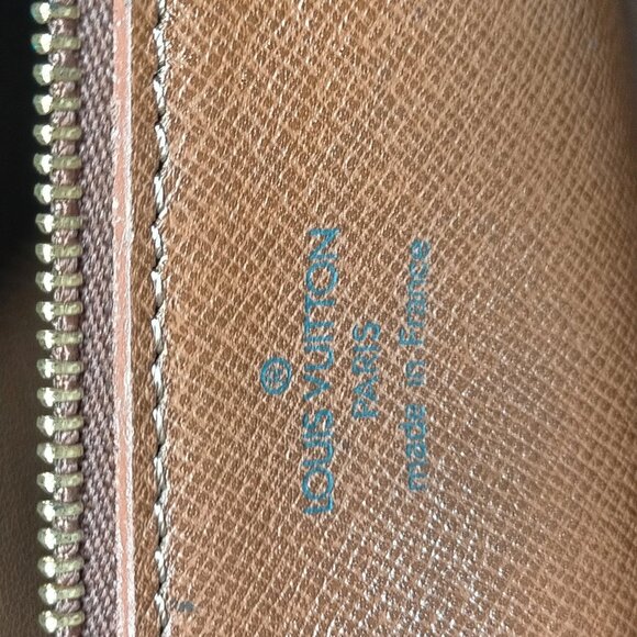 Authentic Louis Vuitton Trocadero 30 Brown Monogram Crossbody Bag mon780-110925 - Picture 16 of 16